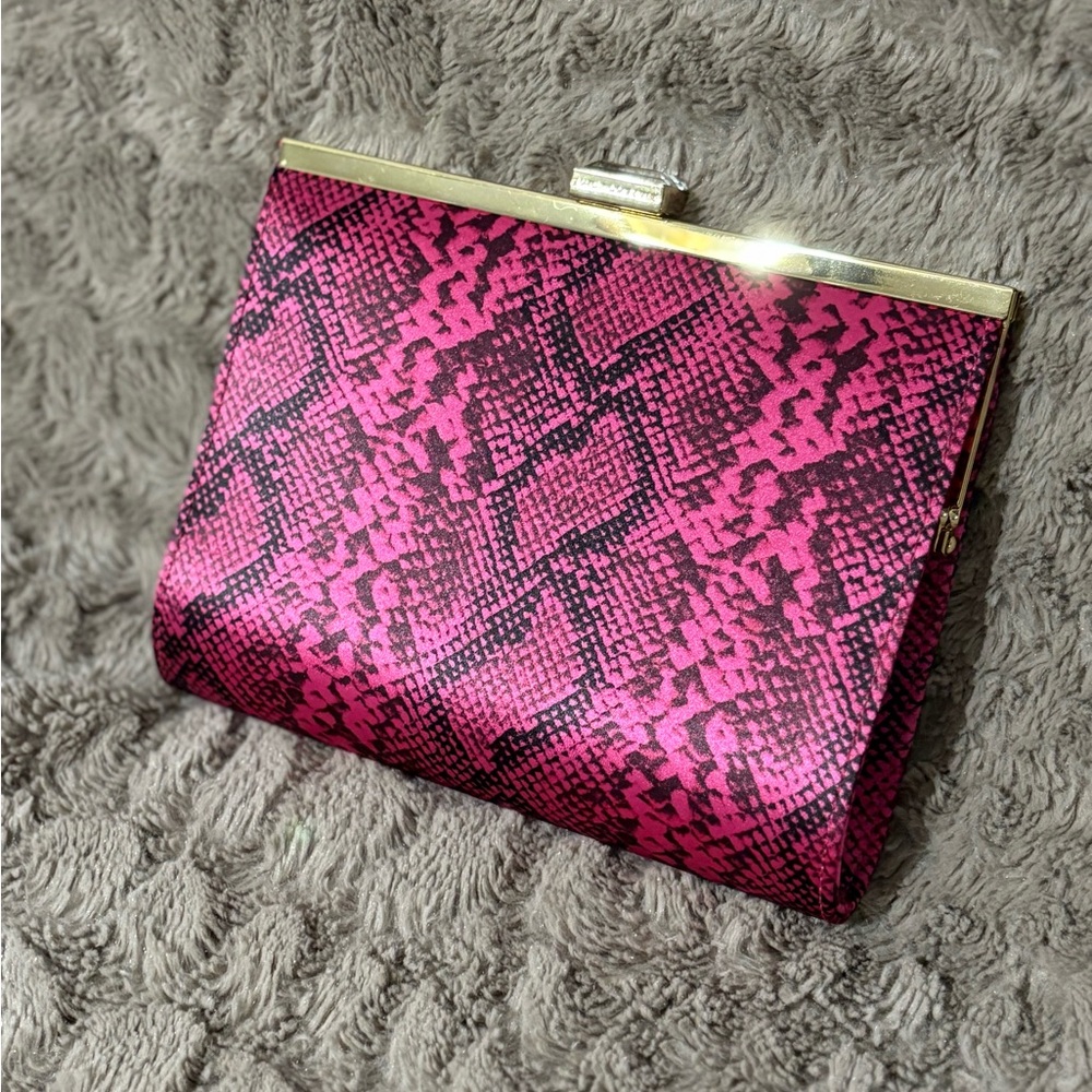 Juicy couture, black and fuchsia, snake skin print clutch with gold chain